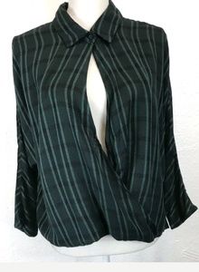 RVCA Women's Long Sleeve Keyhole Front Top Sz M